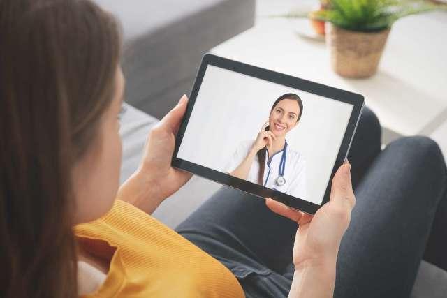 Patient and doctor virtual meeting via tablet